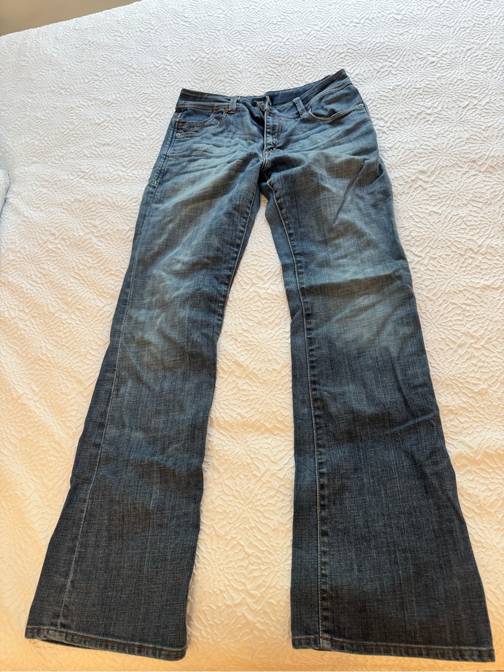 The Limited Women’s Size 8 Bootcut Flare Jeans Medium Wash Stretch Denim